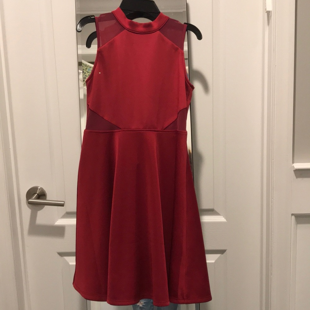 red sleeveless dress